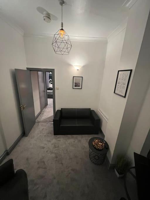 1 Bedroom Flat In Kings Cross! Лондон Екстериор снимка